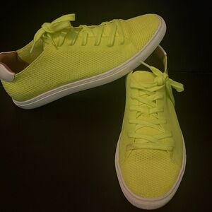 Bar III Canvas shoes